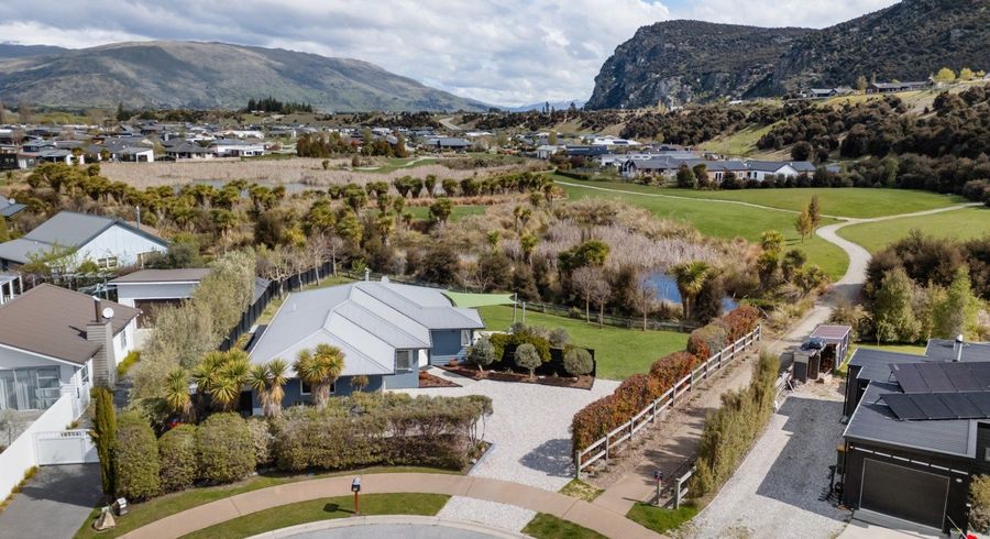  at 17 Hunt Place, Albert Town, Wanaka