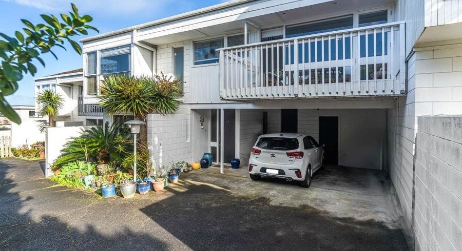  at 68B Seaview Road, Castor Bay, North Shore City, Auckland