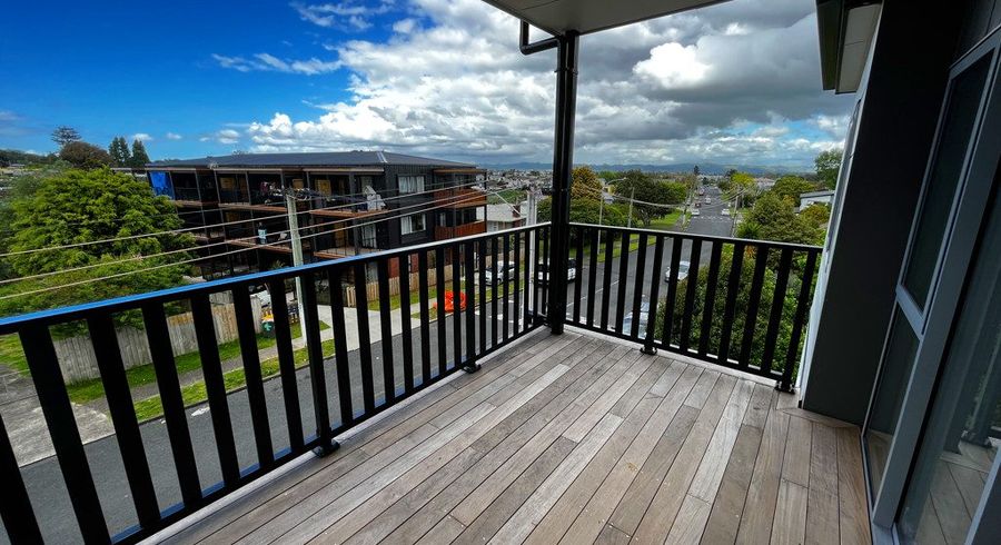  at 201/3 Beaumonts Way, Manurewa, Manukau City, Auckland