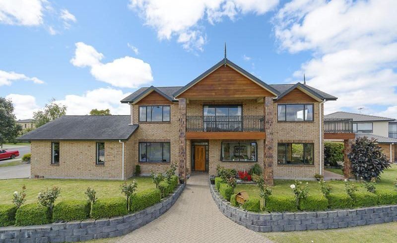  at 21 Waimanu Bay Drive, Te Atatu Peninsula, Waitakere City, Auckland