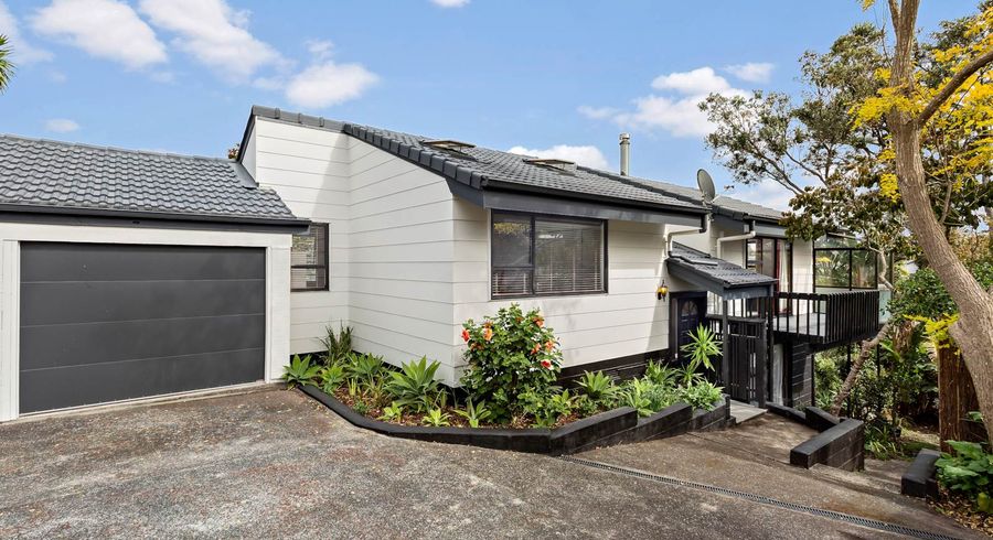 at 2/162 Deep Creek Road, Torbay, Auckland
