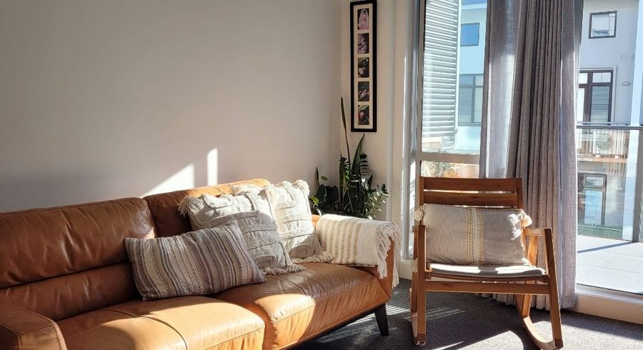  at 2C/20 Charlotte Street, Eden Terrace, Auckland