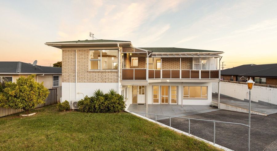  at 15 Priscilla Crescent, Melville, Hamilton