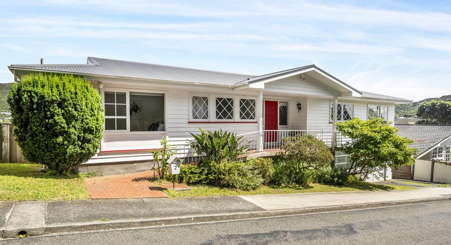  at 2 Parklands Drive, Karori, Wellington
