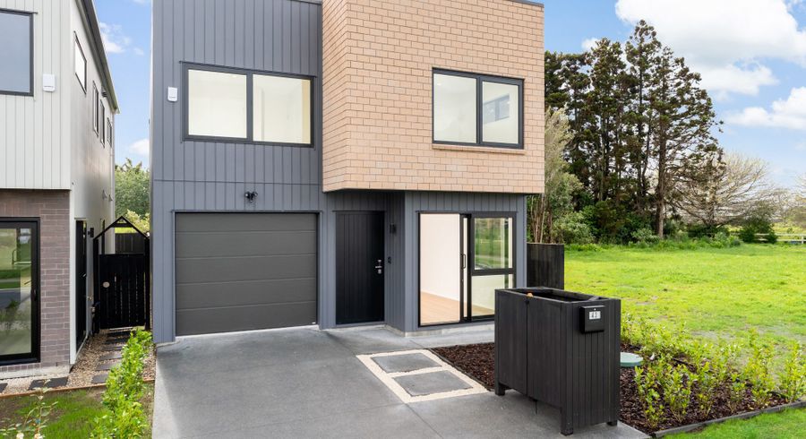  at 43 Picnic Point Road, Hobsonville, Waitakere City, Auckland