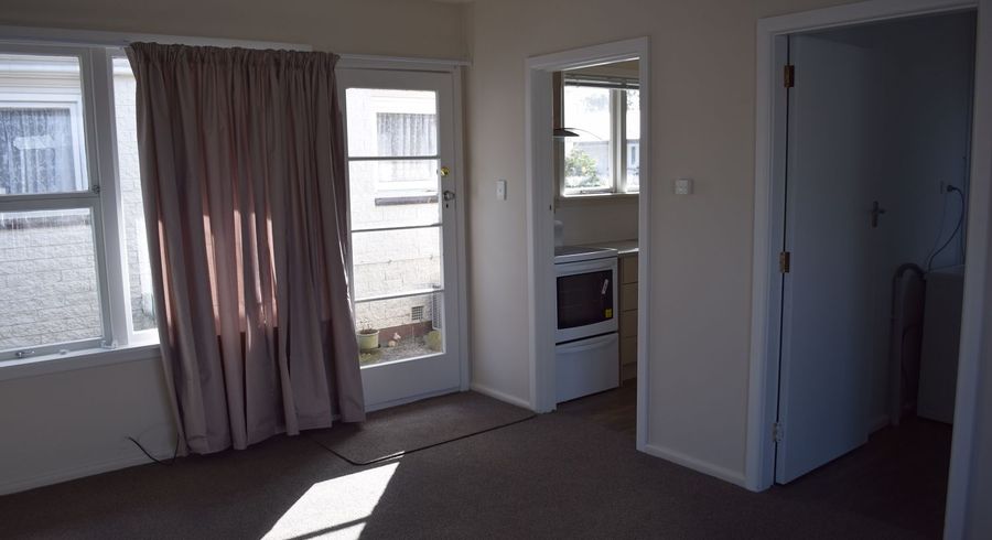  at 11/7C Curletts Road, Sockburn, Christchurch