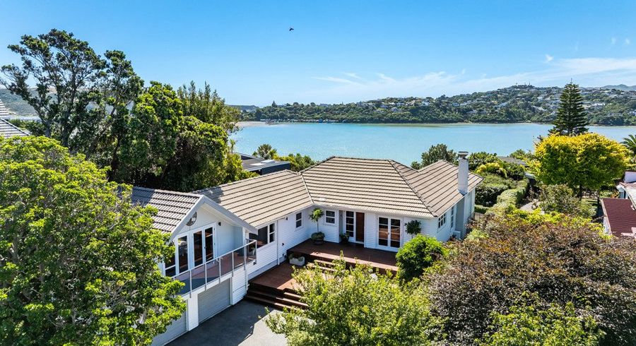  at 61 Seaview Road, Paremata, Porirua, Wellington