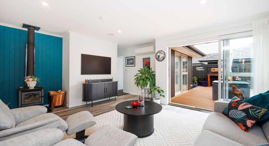  at 4 Te Ara O Kawai, Kelvin Grove, Palmerston North, Manawatu / Whanganui