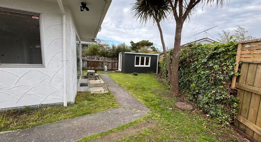  at 4/8a Wainui Road, Waiwhetu, Lower Hutt, Wellington