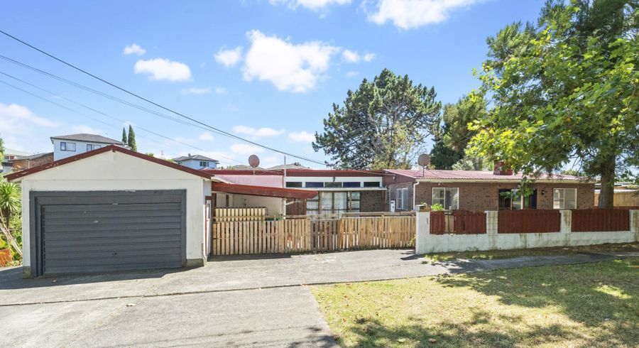  at 99 Seabrook Avenue, New Lynn, Waitakere City, Auckland
