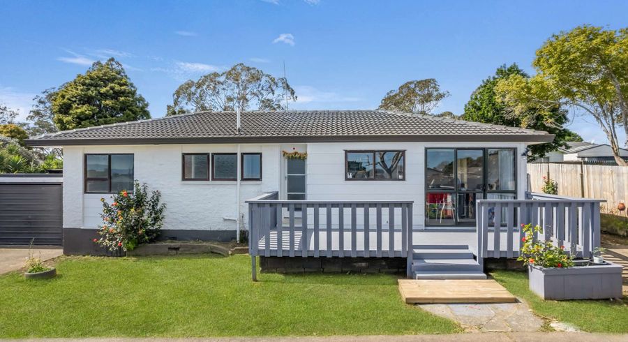  at 1/18 Frobisher Way, Clendon Park, Manukau City, Auckland