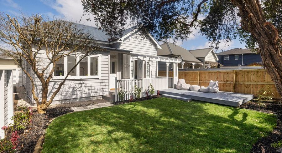  at 16 Coyle Street, Sandringham, Auckland