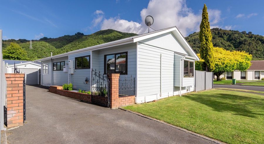  at 19 Turon Crescent, Totara Park, Upper Hutt