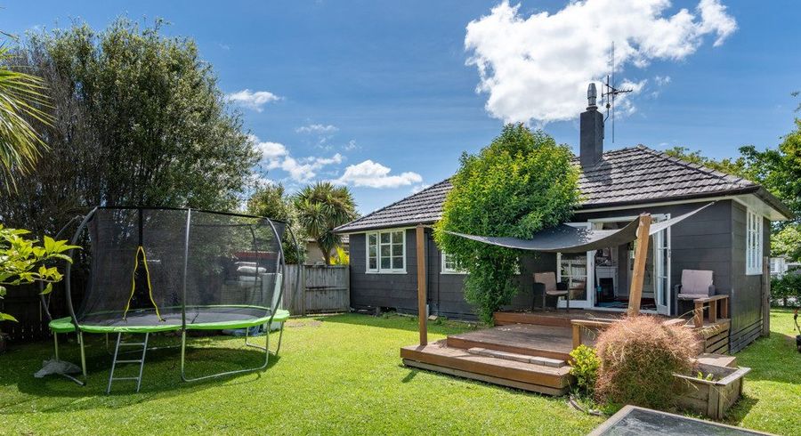  at 19 Willis Street, Bader, Hamilton, Waikato