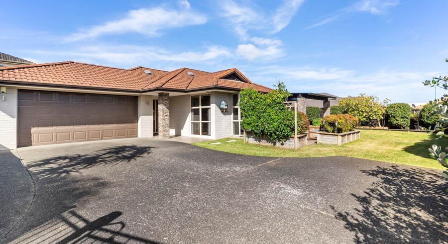  at 11 Elwyn Close, Flat Bush, Manukau City, Auckland