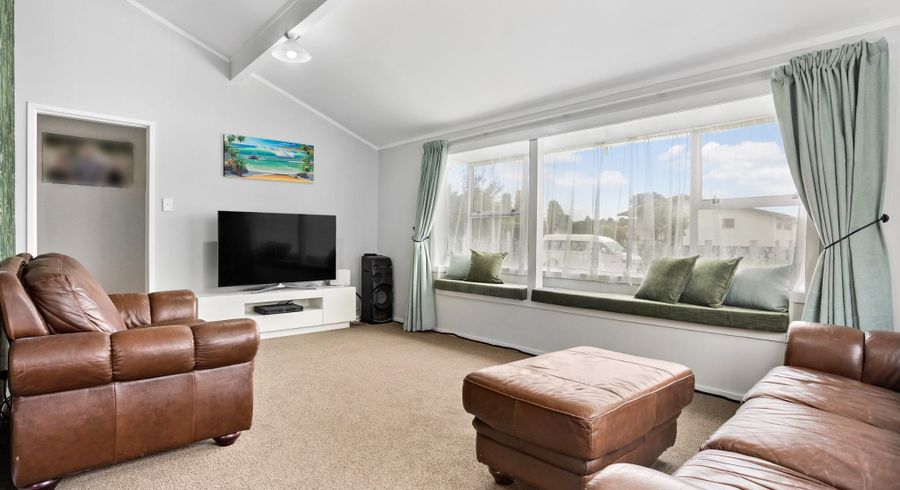  at 13 Morrow Avenue, St Andrews, Hamilton