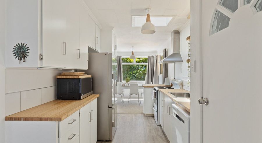  at 137 Brooklands Road, Brooklands, New Plymouth