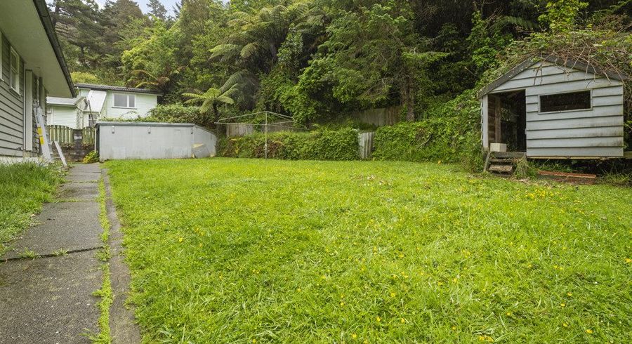  at 22 Thomson Grove, Stokes Valley, Lower Hutt