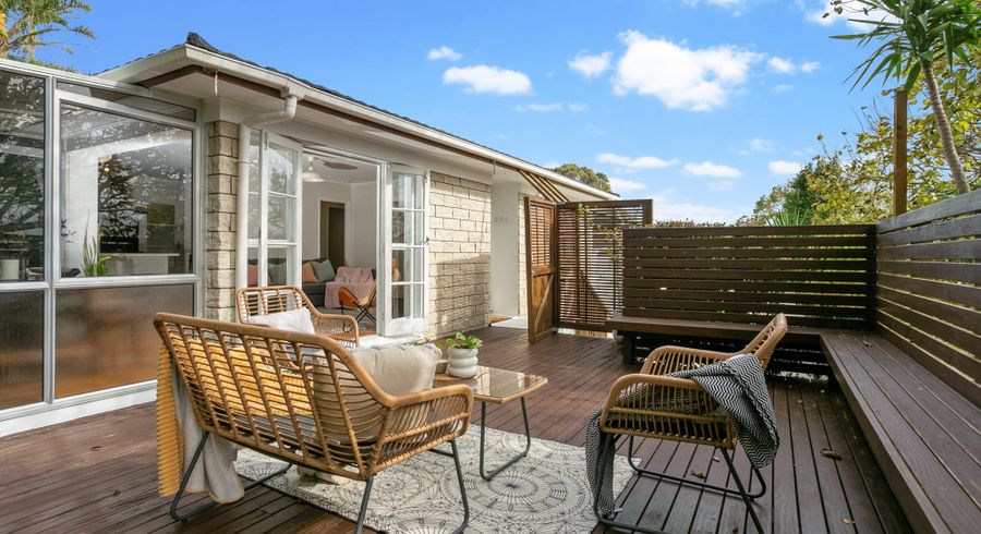  at 2/68 Stott Avenue, Birkdale, Auckland