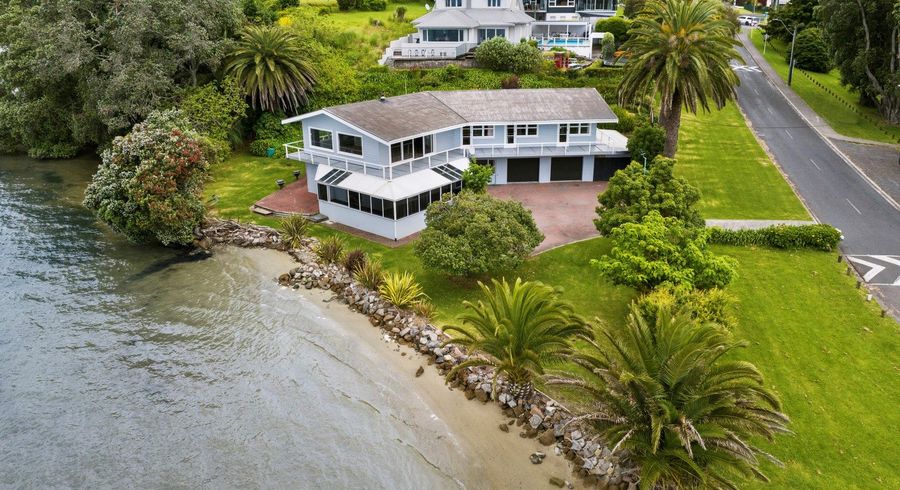  at 2 Fraser Street, Tauranga, Tauranga