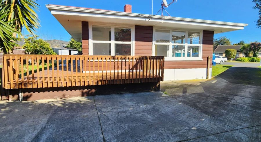  at 11 Holden Place, Papatoetoe, Manukau City, Auckland