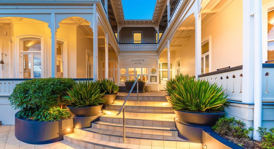  at 5B King Edward Parade, Devonport, North Shore City, Auckland