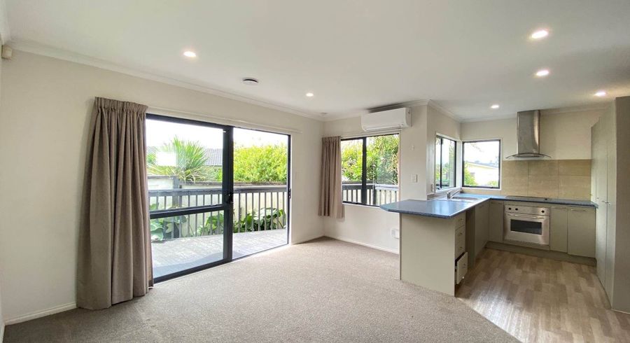  at 23 Medina Place, Half Moon Bay, Auckland