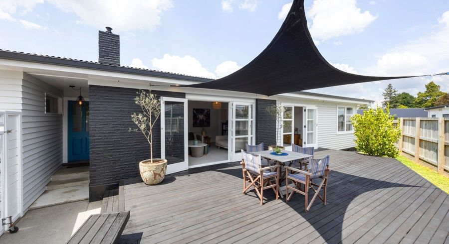  at 16 Donny Avenue, Chartwell, Hamilton