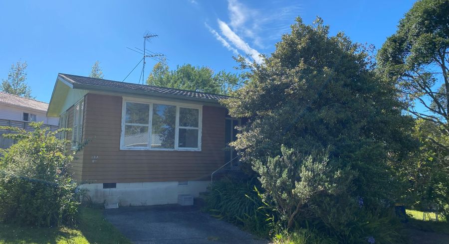  at 13 Woodstock Road, Forrest Hill, North Shore City, Auckland