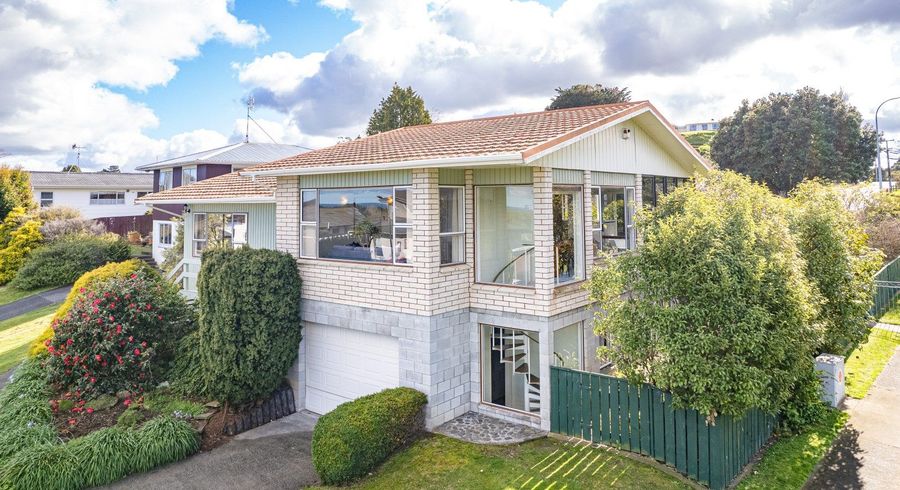  at 2 Tasman Views, Otamatea, Whanganui