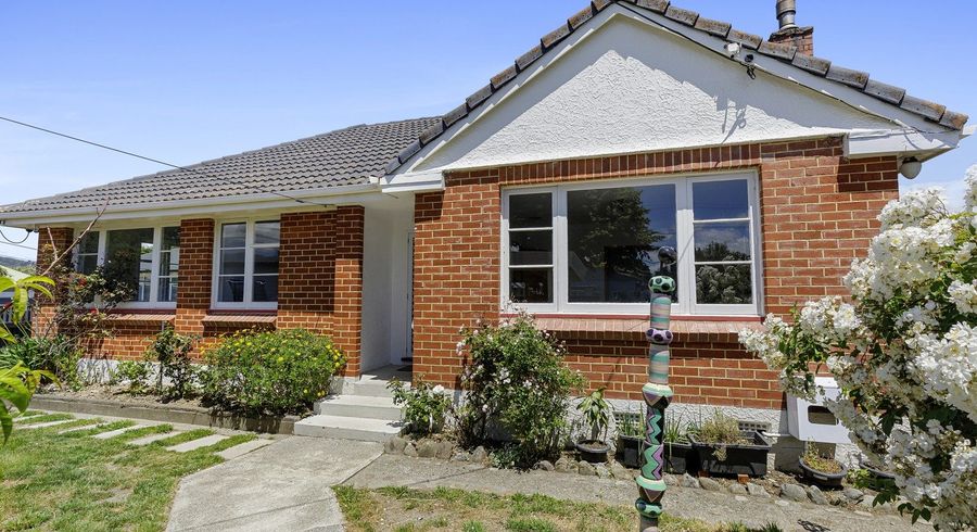  at 17 Moonshine Road, Trentham, Upper Hutt
