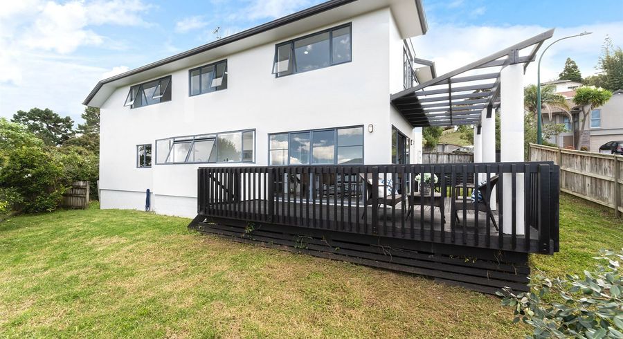  at 50A Noeleen Street, Glenfield, Auckland