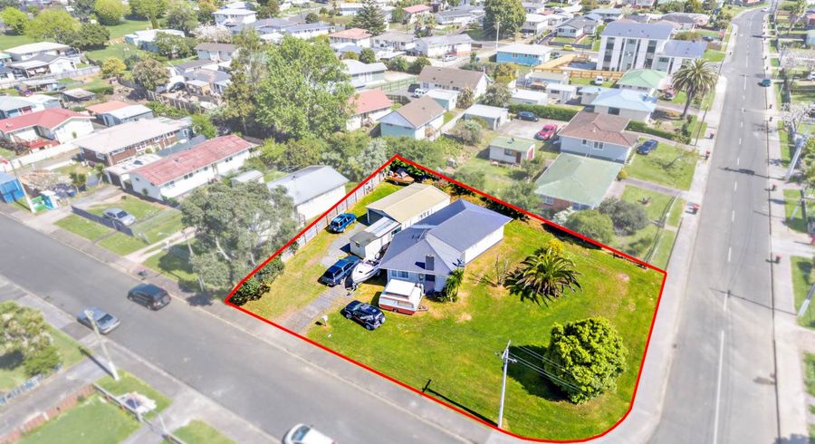  at 1 Cooper Crescent, Otara, Auckland