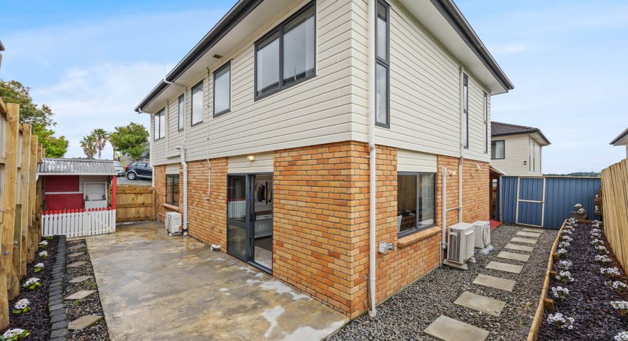  at 18 Andover Way, Goodwood Heights, Manukau City, Auckland