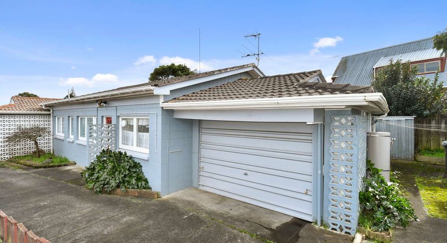  at 4/67A Woolfield Road, Papatoetoe, Manukau City, Auckland