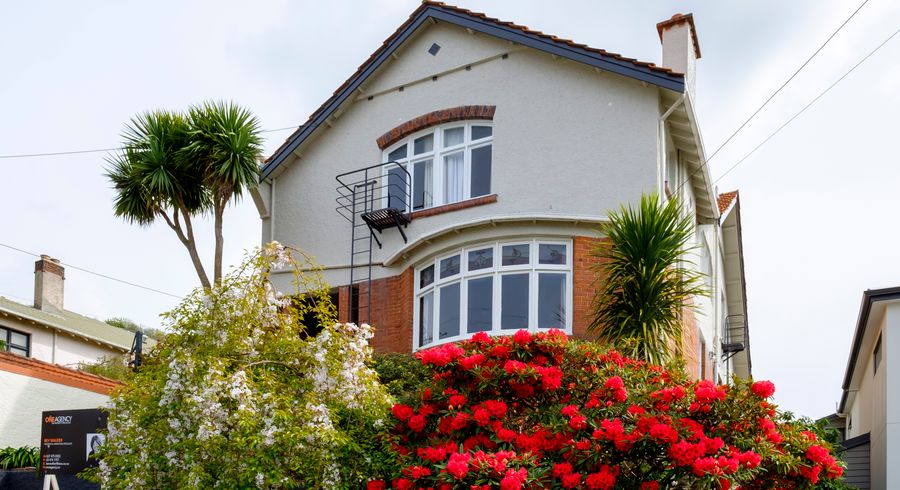  at 82 Manor Place, Dunedin Central, Dunedin