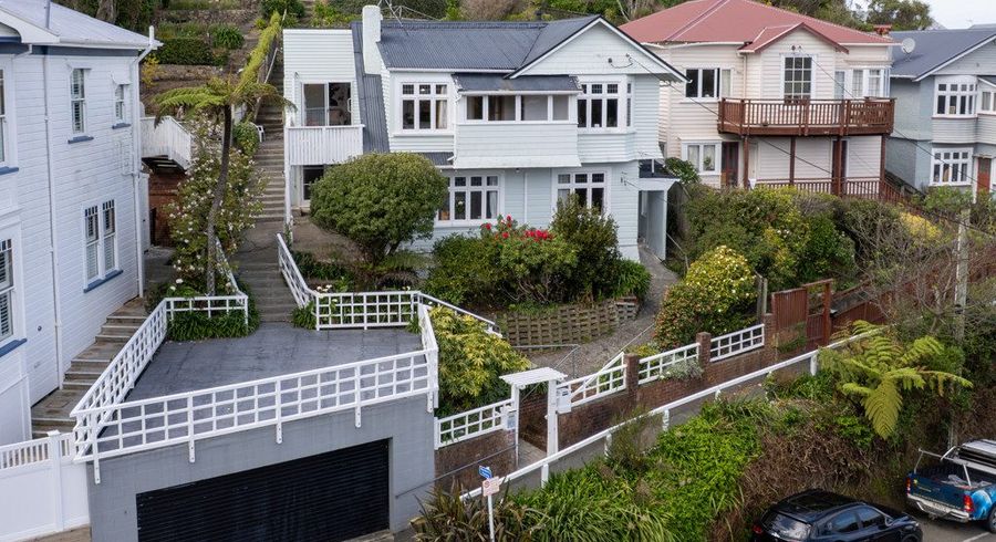  at 142 Kelburn Parade, Kelburn, Wellington, Wellington
