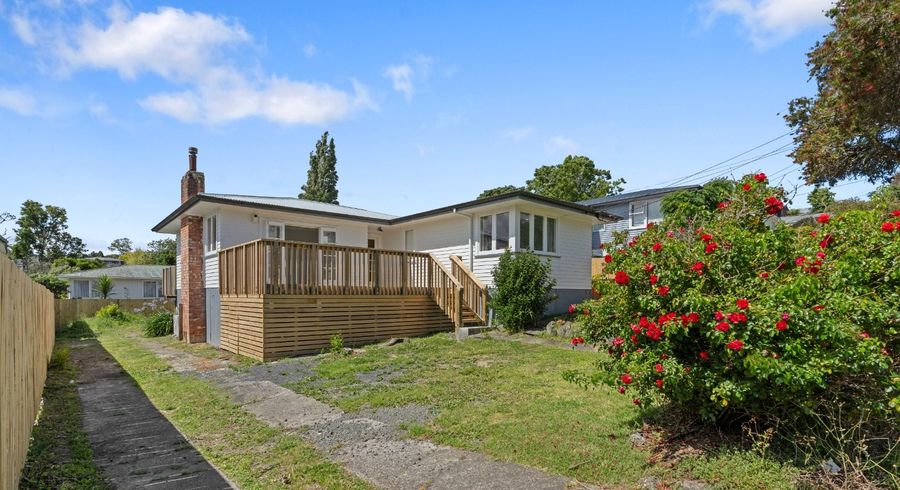  at 4 Peter Buck Road, New Windsor, Auckland City, Auckland