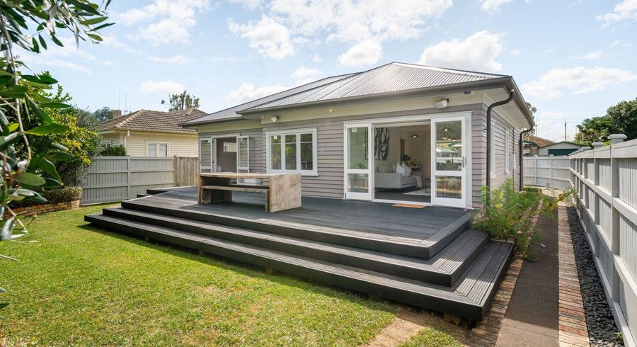  at 74 Fox Street, Hamilton East, Hamilton, Waikato