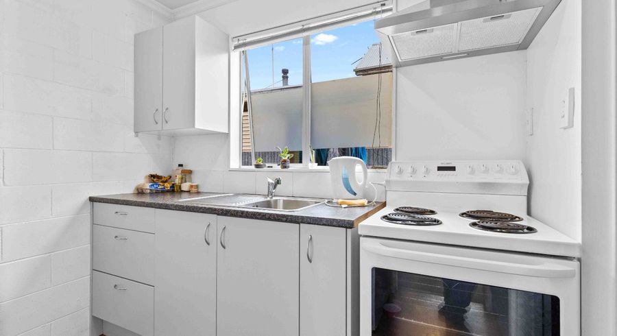  at 2/214 Crinan Street, Appleby, Invercargill, Southland