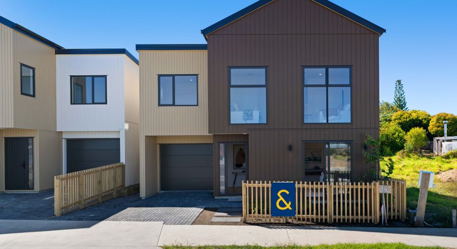  at 11 Taipahitini Road, Karaka, Franklin, Auckland