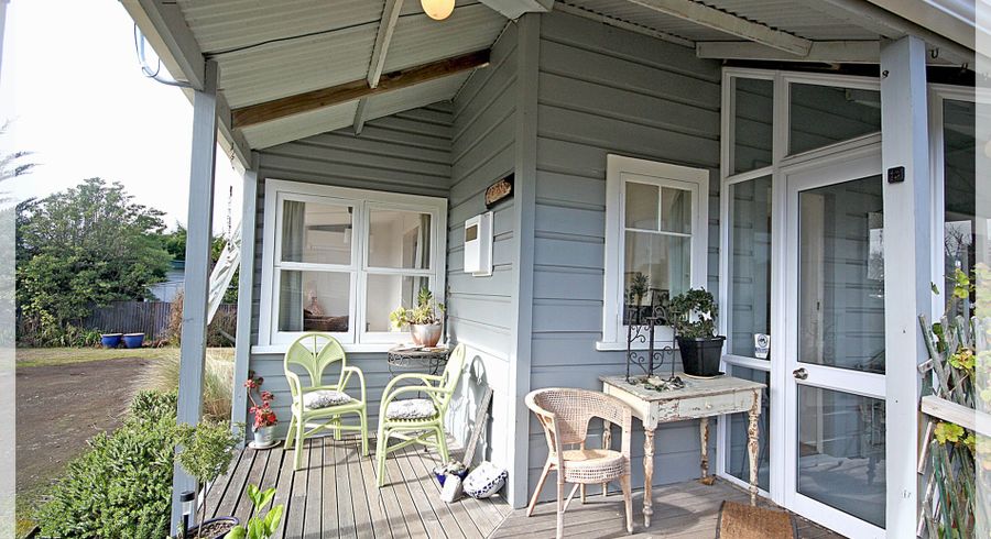  at 56A Edinburgh Terrace, Foxton Beach, Horowhenua, Manawatu / Whanganui