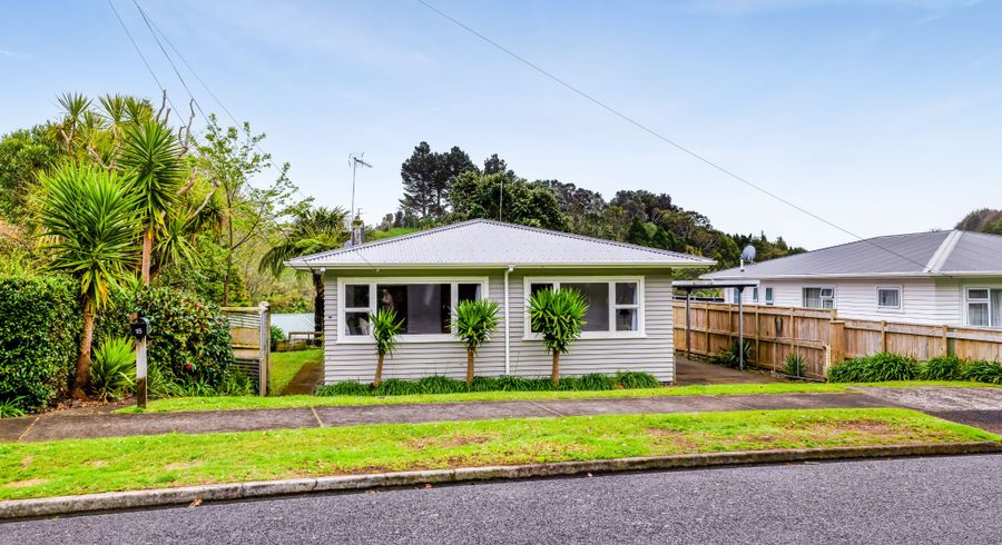  at 15 Beaumont Crescent, Frankleigh Park, New Plymouth