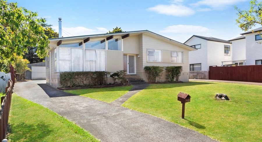  at 50 Chilcott Road, Henderson, Waitakere City, Auckland
