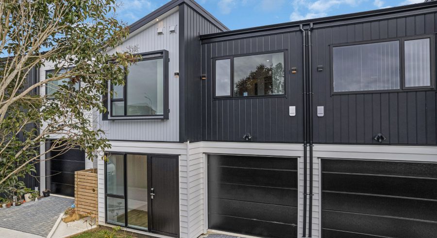  at 22 Justamere Place, Weymouth, Manukau City, Auckland