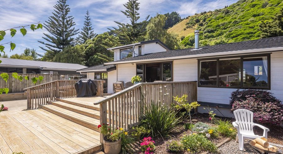  at 222 Main Road South, Raumati South, Kapiti Coast, Wellington