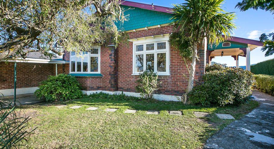  at 102 Tomahawk Road, Andersons Bay, Dunedin