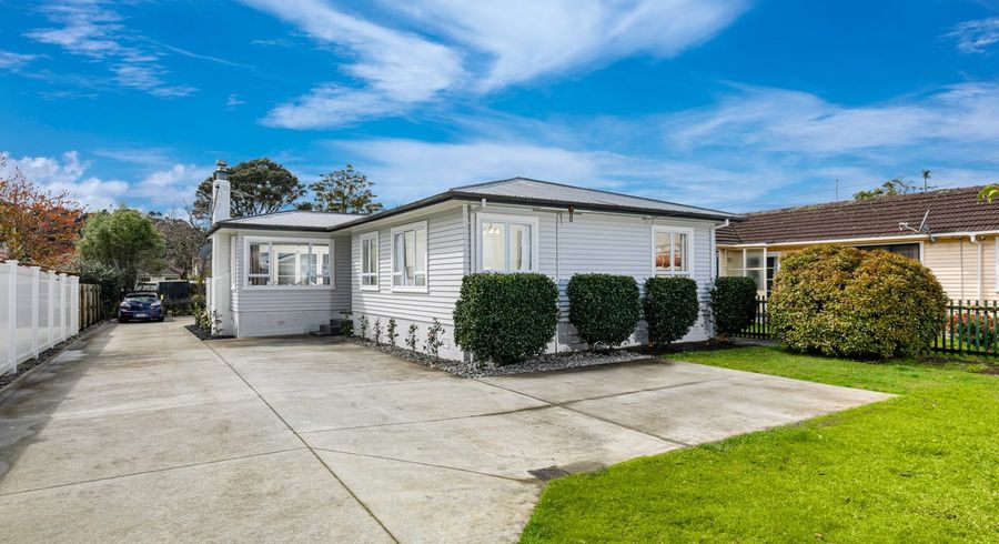  at 685 Swanson Road, Swanson, Auckland