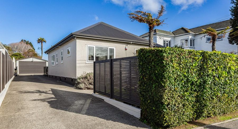  at 11 Hathaway Avenue, Boulcott, Lower Hutt, Wellington