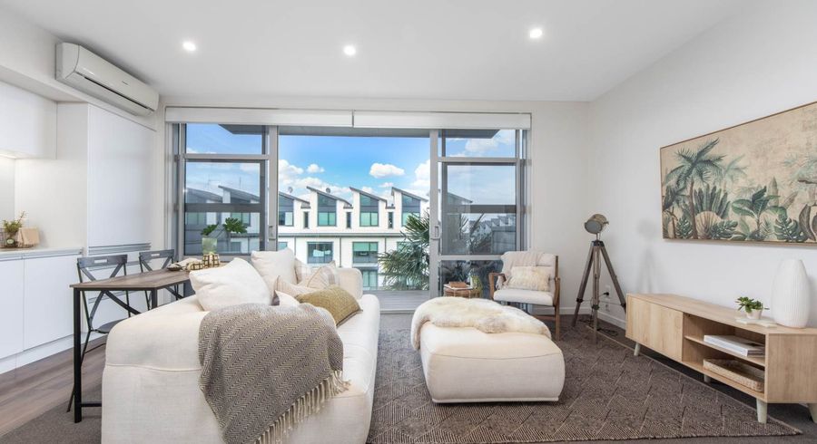  at 385 Murphys Road, Flat Bush, Manukau City, Auckland